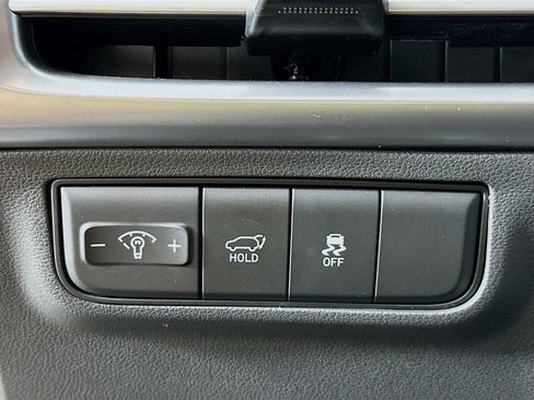 Used 2025 Hyundai Tucson SEL AWD/4WD image 17