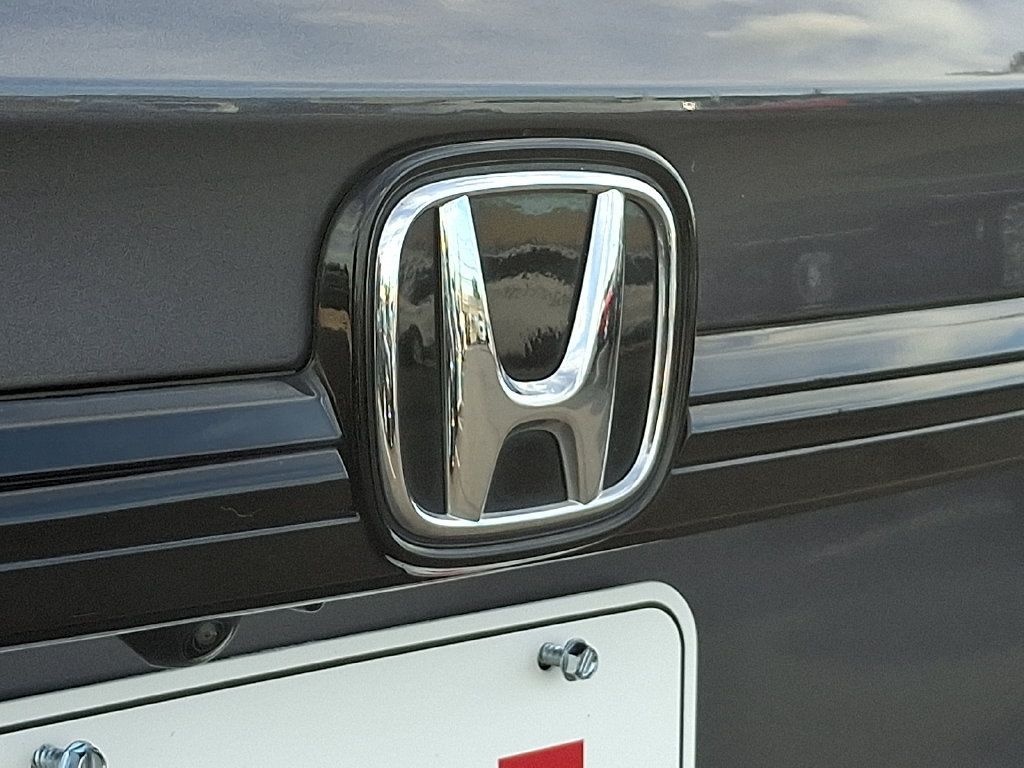 Used 2025 Honda Odyssey EX-L image 31