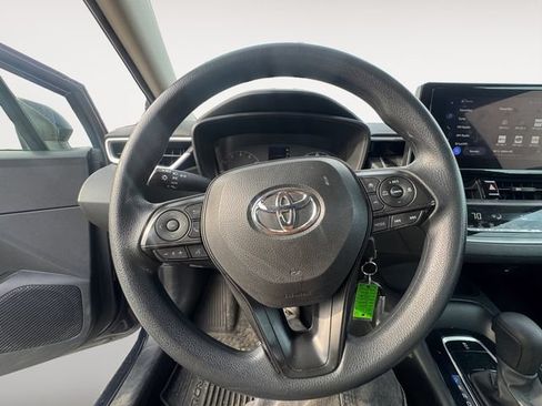 Used 2024 Toyota Corolla LE FWD image 13