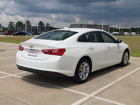 Used 2025 Chevrolet Malibu LT FWD image 5