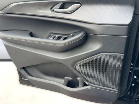 New 2025 Jeep Grand Cherokee Laredo X image 12