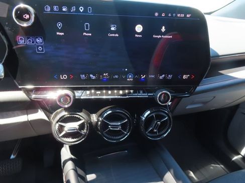 Certified 2026 Chevrolet Blazer EV SS w/ LPO, Blackout Package AWD/4WD image 33