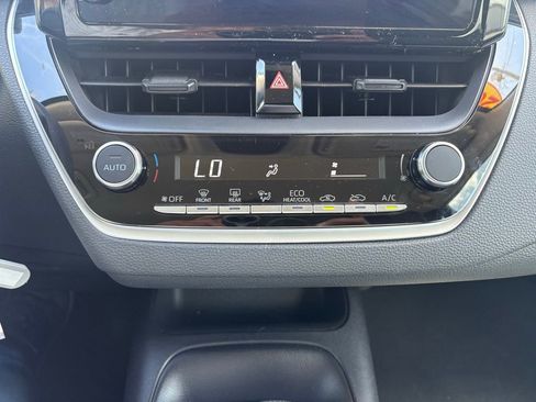Used 2024 Toyota Corolla LE image 23