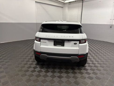 Used 2017 Land Rover Range Rover Evoque SE AWD/4WD image 9