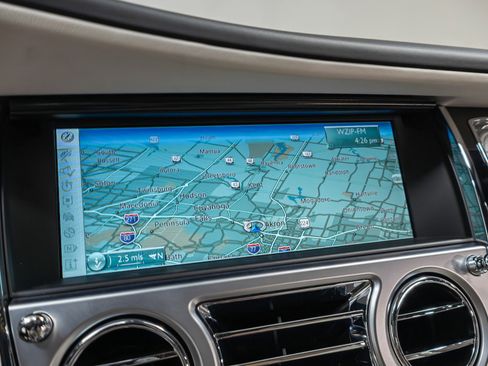 Used 2016 Rolls-Royce Wraith image 60