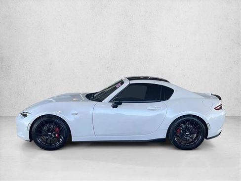 Used 2023 MAZDA MX-5 Miata Club RWD image 2
