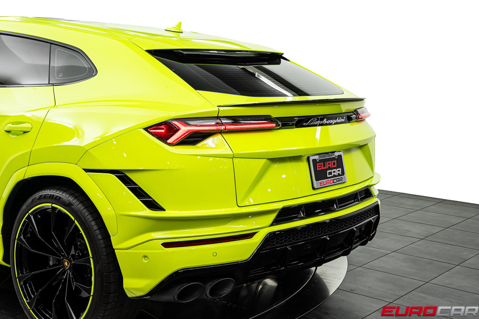 Used 2023 Lamborghini Urus S AWD/4WD image 17