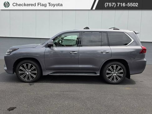 Used 2018 Lexus LX 570 4WD w/ Luxury Package image 3