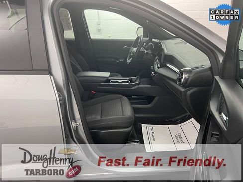 Used 2025 Chevrolet Equinox LT image 40