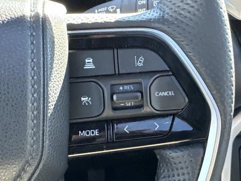 Used 2024 Toyota Sequoia Platinum image 20