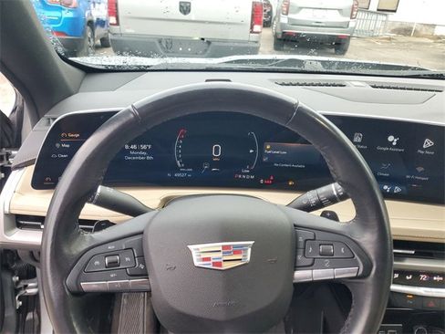 Used 2024 Cadillac XT4 Premium Luxury image 20