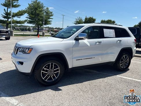 Used 2022 Jeep Grand Cherokee Limited AWD/4WD image 15