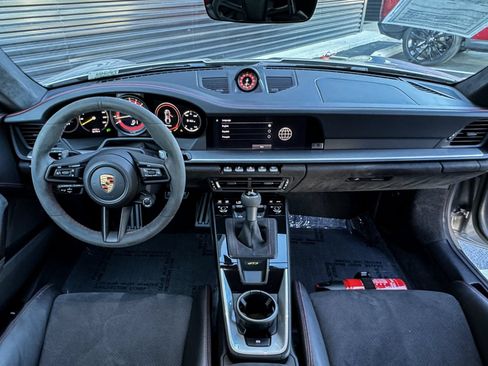 Certified 2023 Porsche 911 GT3 RWD image 21