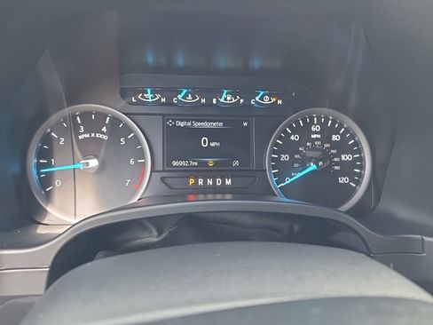 Used 2020 Ford Expedition XLT AWD/4WD image 16
