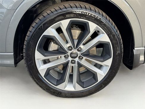 Used 2019 Audi Q3 2.0T Premium Plus w/ Premium Plus Package image 34