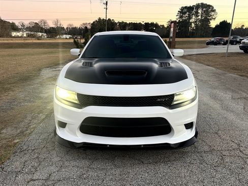 Used 2016 Dodge Charger SRT Hellcat w/ Harman/Kardon Audio Group image 2