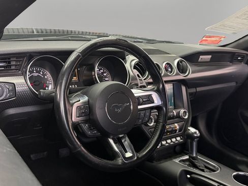 Used 2019 Ford Mustang GT RWD image 15
