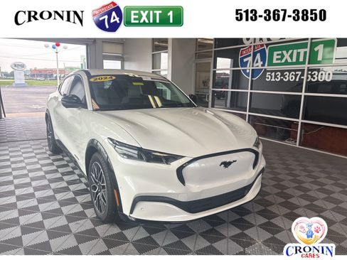 Used 2024 Ford Mustang Mach-E Premium image 1