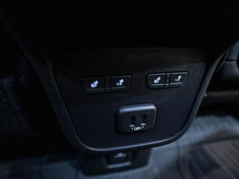 Used 2023 GMC Terrain Denali w/ Denali Premium Package image 41