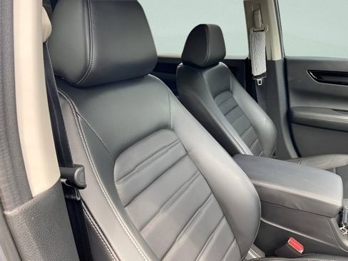 Used 2024 Honda CR-V EX-L image 8