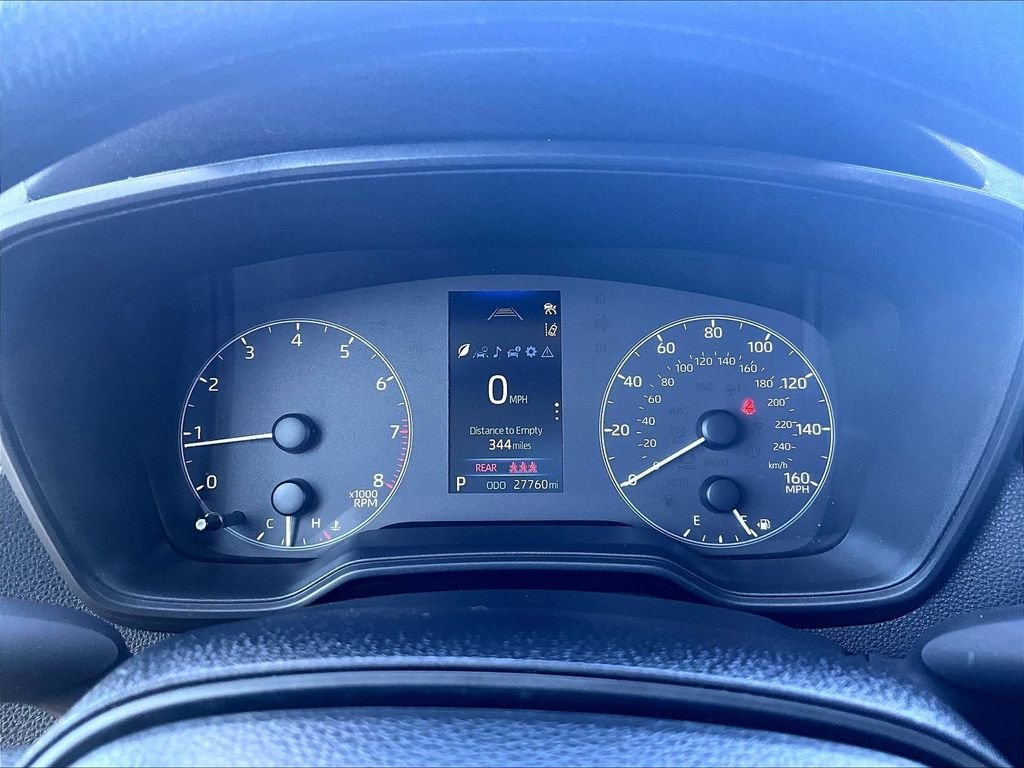 Used 2025 Toyota Corolla LE FWD image 25