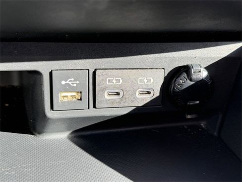 Certified 2022 Toyota Highlander Limited image 22