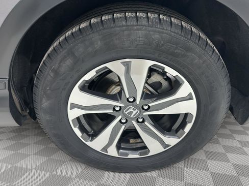 Used 2020 Honda CR-V LX image 29