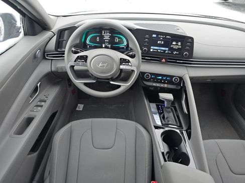 New 2026 Hyundai Elantra Blue image 12