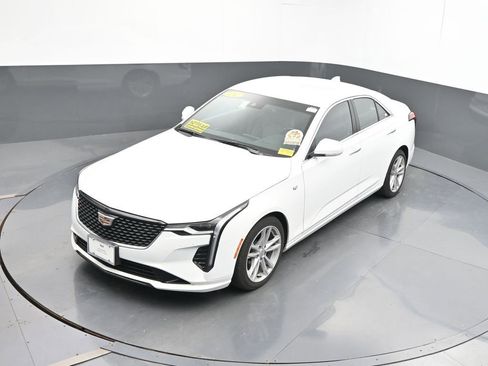 Used 2024 Cadillac CT4 Luxury image 36