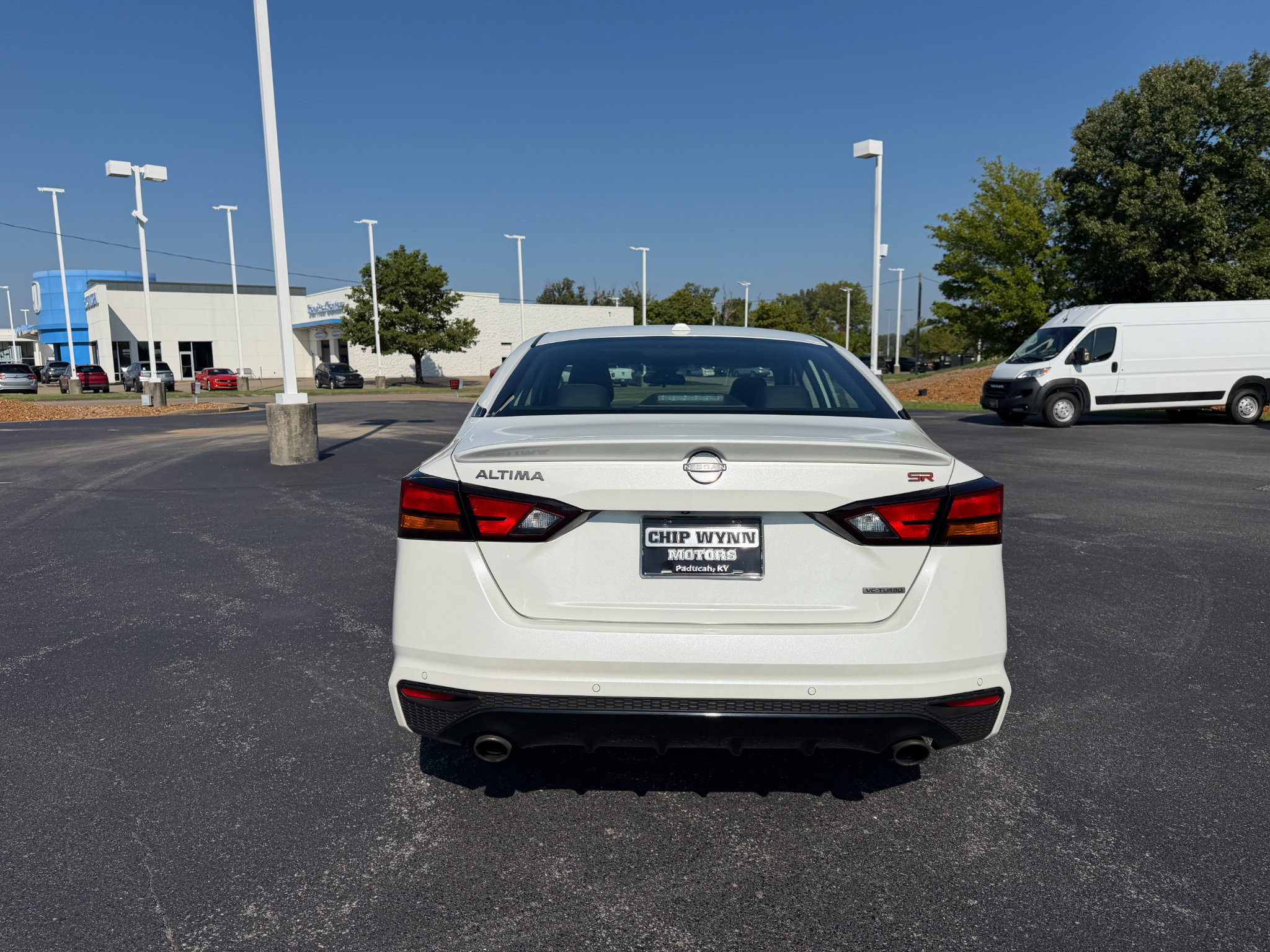Used 2024 Nissan Altima 2.0 SR FWD image 6