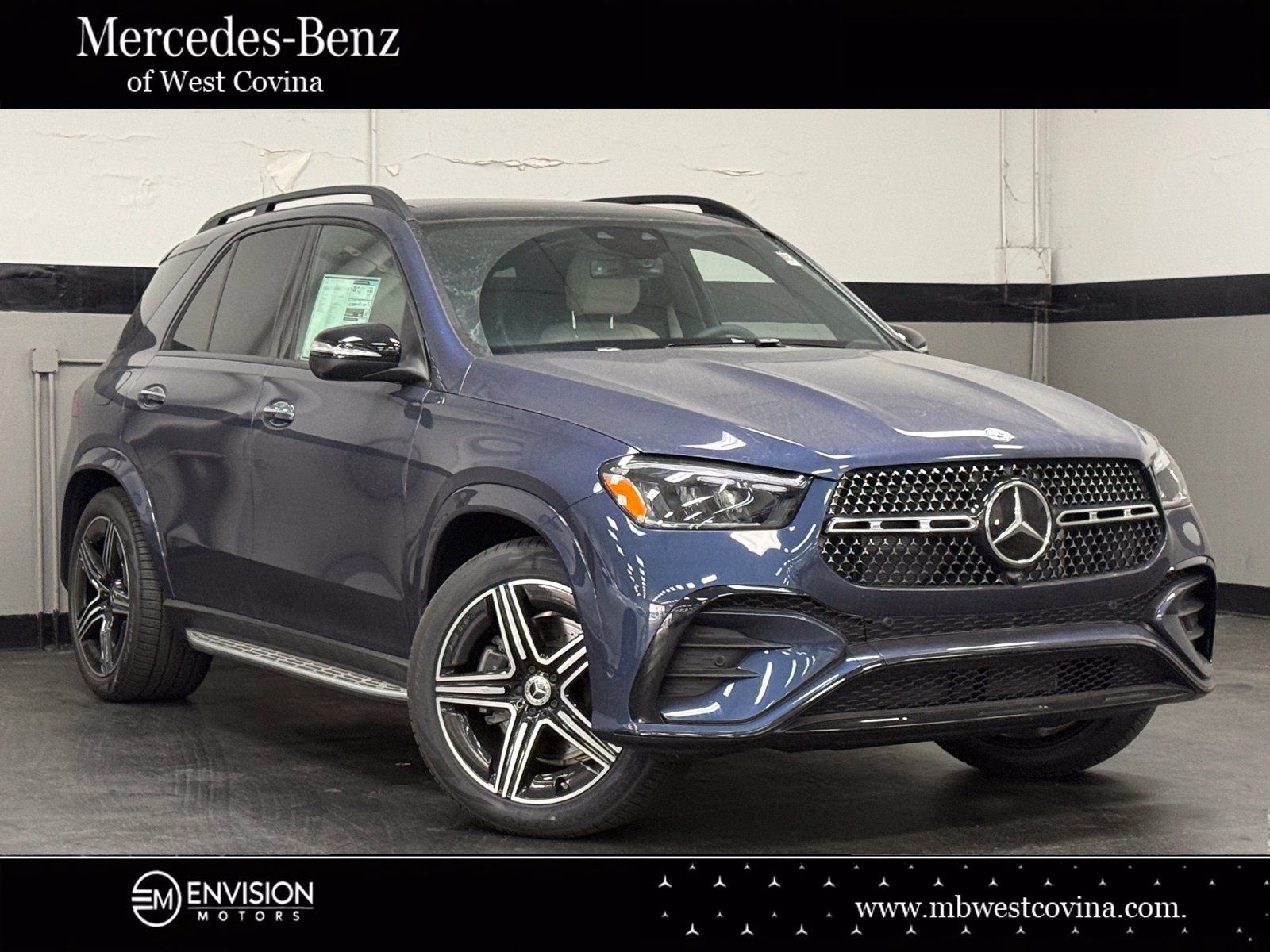 Used 2025 Mercedes-Benz GLE 350 4MATIC image 1