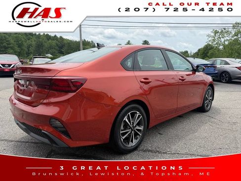Used 2023 Kia Forte LXS w/ LXS Technology Package FWD image 6
