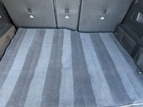 Used 2021 Mercedes-Benz GLB 250 250 image 19