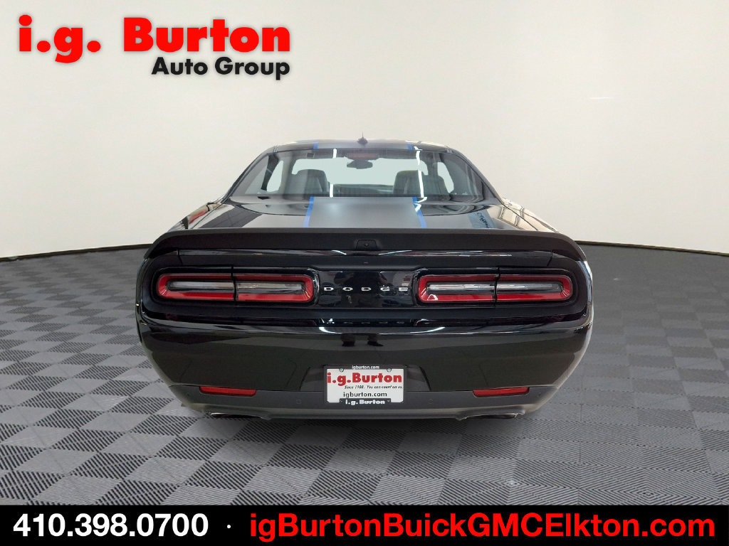 Used 2023 Dodge Challenger R/T Scat Pack RWD image 5