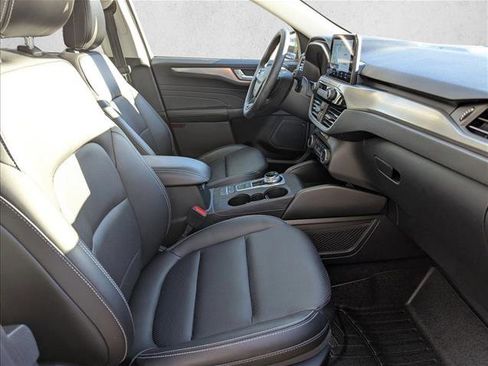 Used 2021 Ford Escape Titanium w/ Class II Trailer Tow Package image 20