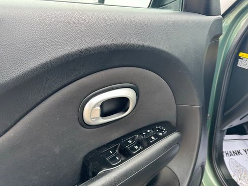 Used 2014 Kia Soul image 12