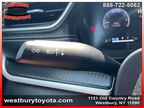 Used 2024 Jeep Grand Cherokee L Laredo image 25