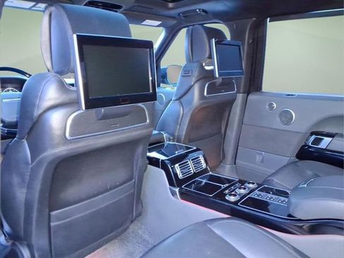 Used 2015 Land Rover Range Rover Long Wheelbase Autobiography image 14