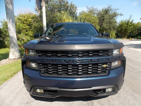 Used 2020 Chevrolet Silverado 1500 Custom w/ Custom Value Package RWD image 7