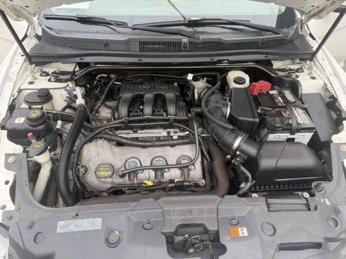 Used 2010 Ford Taurus SEL AWD/4WD image 8