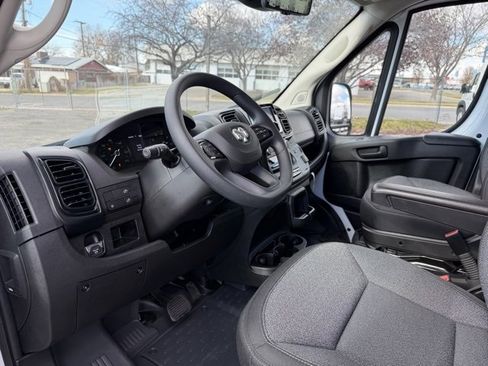 New 2026 RAM ProMaster 2500 w/ Convenience Group image 8