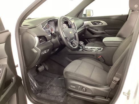 Used 2022 Chevrolet Traverse LT image 31
