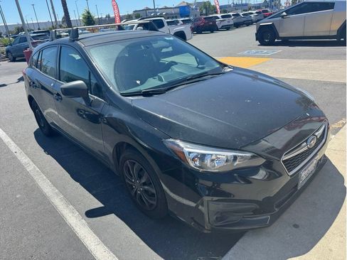 Used 2018 Subaru Impreza 2.0i AWD/4WD image 2