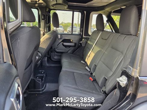 Used 2021 Jeep Wrangler Unlimited Sport AWD/4WD image 7