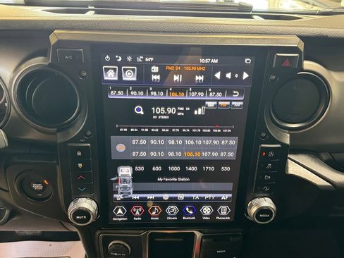 Used 2021 Jeep Wrangler Sport AWD/4WD image 17