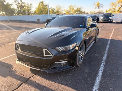 Used 2015 Ford Mustang GT RWD image 2