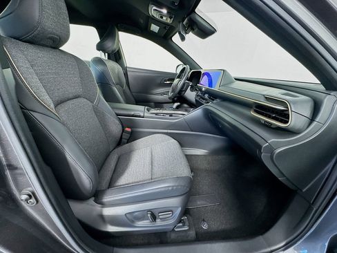 Used 2023 Toyota Crown XLE image 30