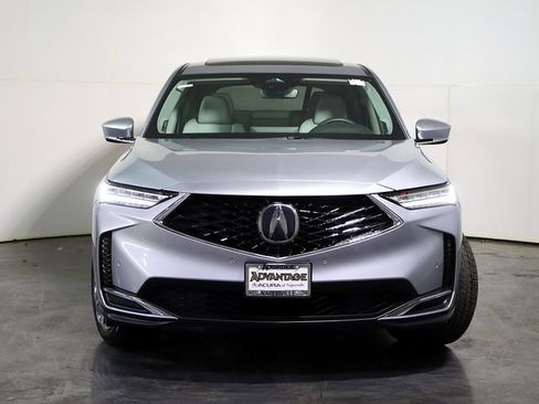 Used 2026 Acura MDX w/ Technology Package image 9