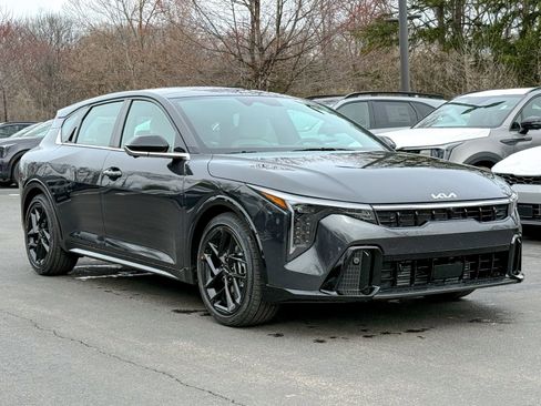 New 2026 Kia K4 GT-Line Turbo image 1