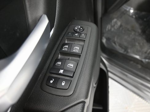 Used 2022 RAM 1500 Lone Star image 19